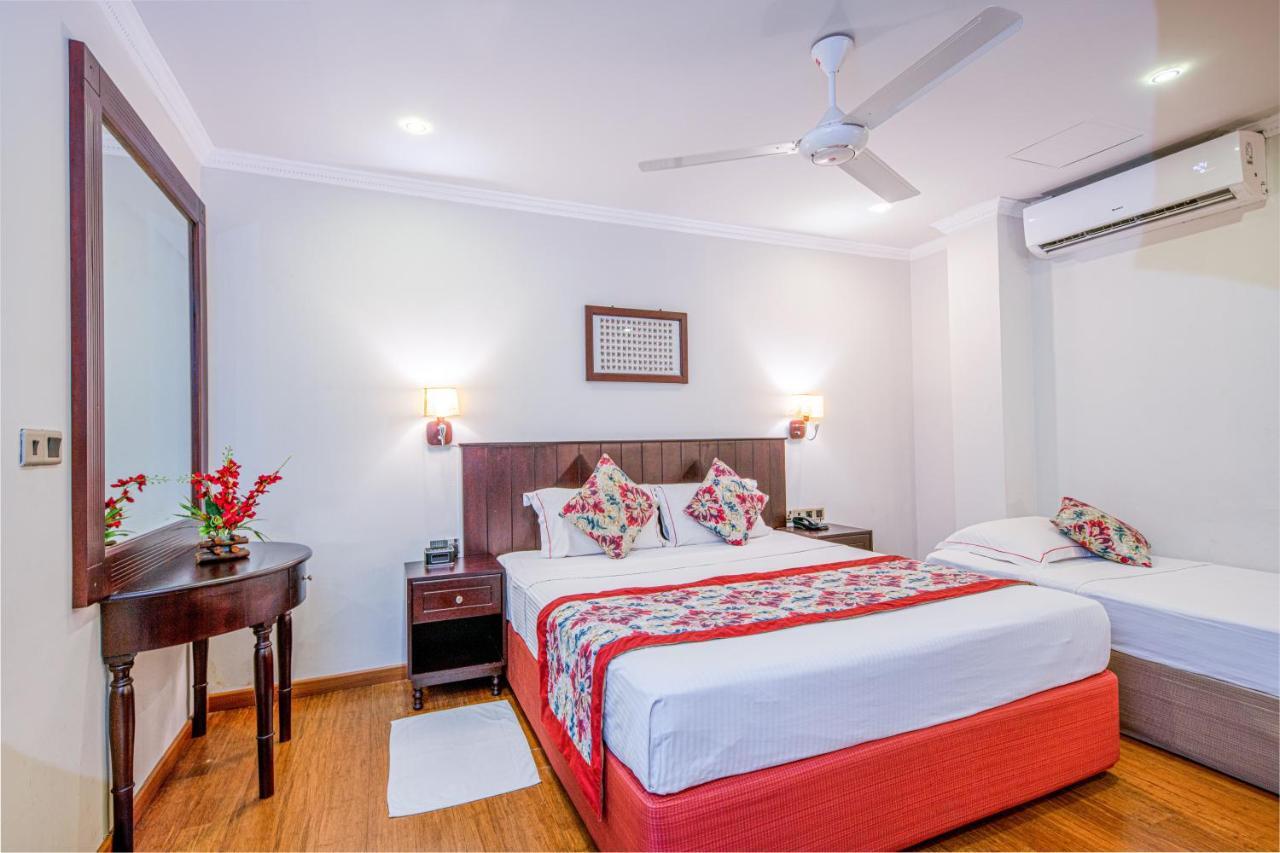 Hotel Earl's Red 3*